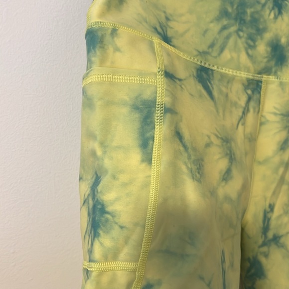 Peloton bike shorts - Picture 3 of 4